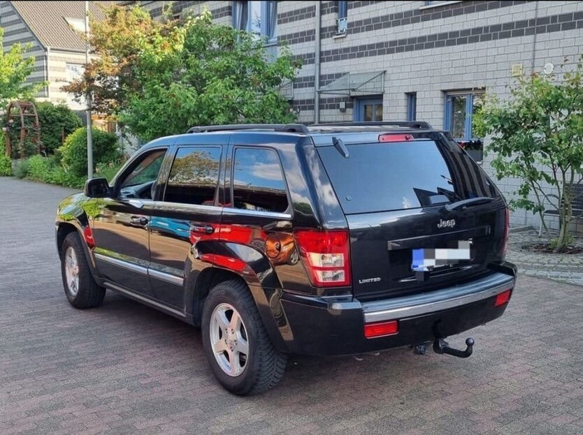 Grand Cherokee