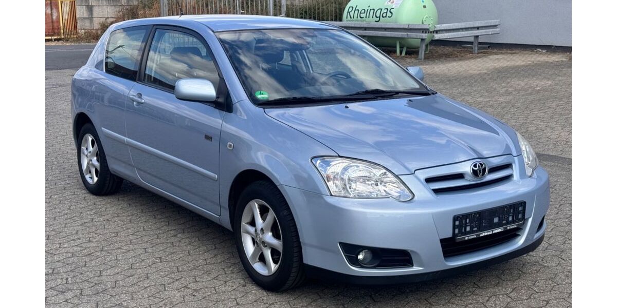 Toyota Corolla 92.250 km 4.950 &euro; Bornheim 53332