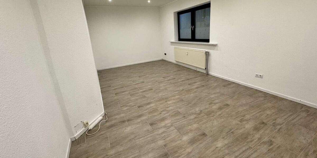 Etagenwohnung Bergheim Glessen - 7 Zimmer, 214 m&sup2;, 469.000&euro; | Angebot:24114363