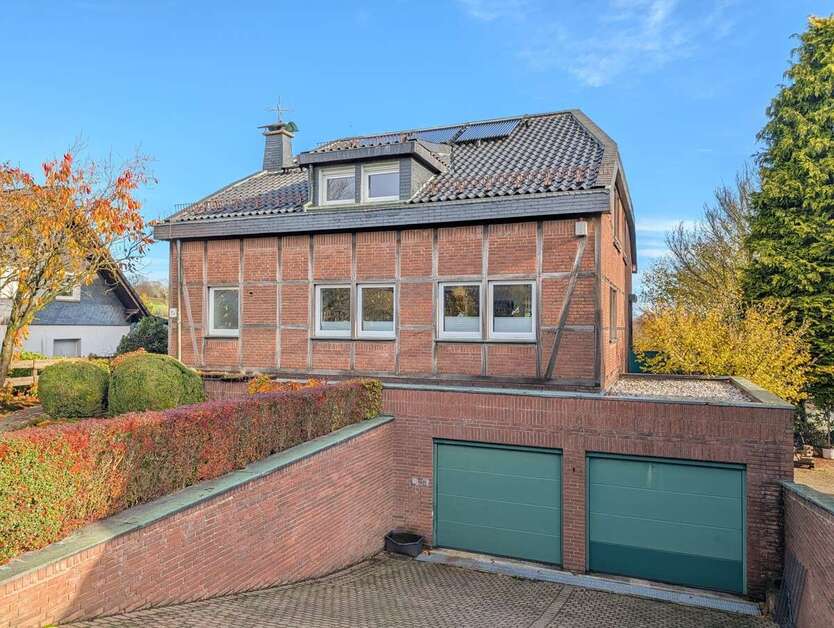 Haus zum Kaufen in Wipperfürth 549.000 € 241.93 m² 7 zimmer