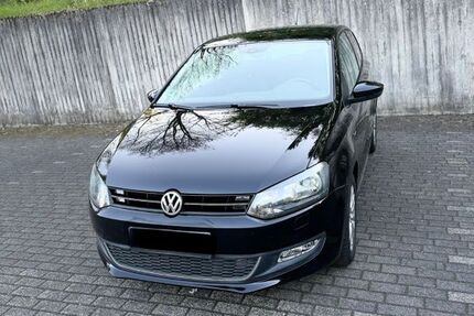 VW Polo 81.818 km 7.390 &euro; Rösrath 51503