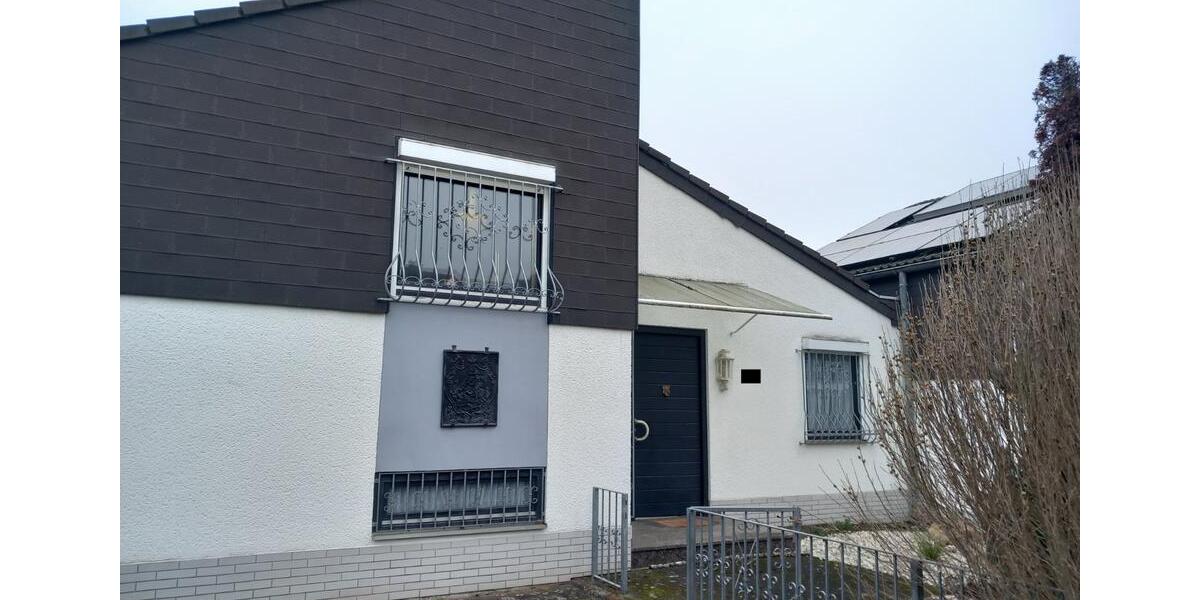 Reihenhaus Bonn Auerberg - 3 Zimmer, 110 m&sup2;, 425.000&euro; | Angebot:25204695