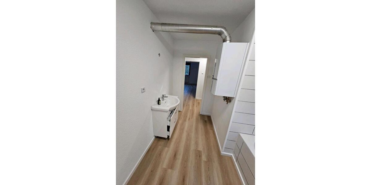 Etagenwohnung Solingen Höhscheid - 2 Zimmer, 51 m&sup2;, 900&euro; | Angebot:26044653