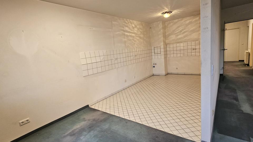 Eigentumswohnung 3,5 Zimmer 96,43m2 Balkon Aufzug 2 Parkplätze 3.5 zimmer