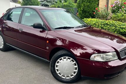 Audi A4 207.632 km 3.490 &euro; Hilden 40724