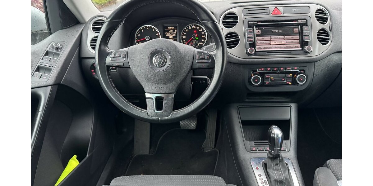 VW Tiguan 2.0TSI DSG 4-Motion Xenon AHK SR+WR 1.Hd 109.500 km 11.900 &euro; Erftstadt 50374