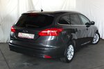 Ford Focus TITANIUM WM26: NAVI KLIMAAUT EINPARKHILFE 134.288 km 6.998 &euro; Köln 50858