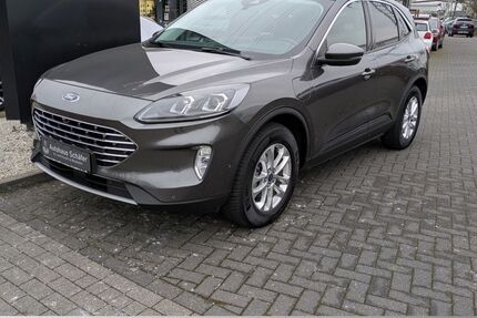 Ford Kuga 16.364 km 24.885 &euro; Leverkusen 51373