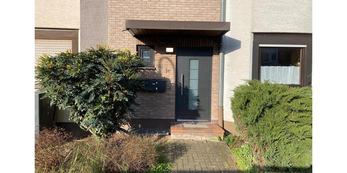 Dachgeschoßwohnung Köln Kalk - 1 Zimmer, 28 m&sup2;, 700&euro; | Angebot:26070924