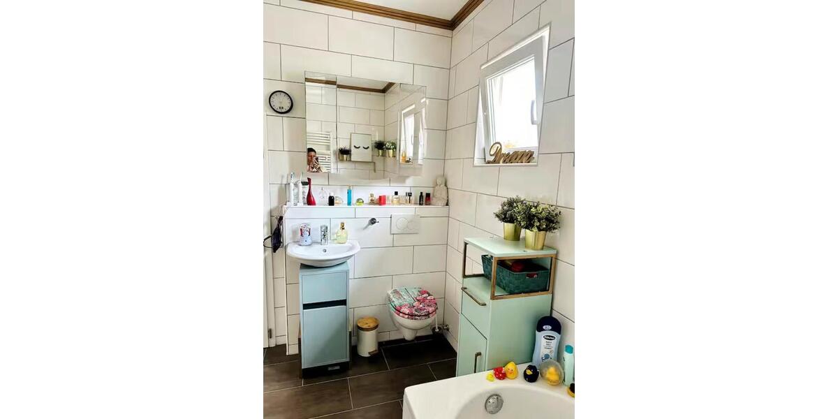 Reihenhaus Köln Kalk - 3 Zimmer, 75 m&sup2;, 2.500&euro; | Angebot:26419248
