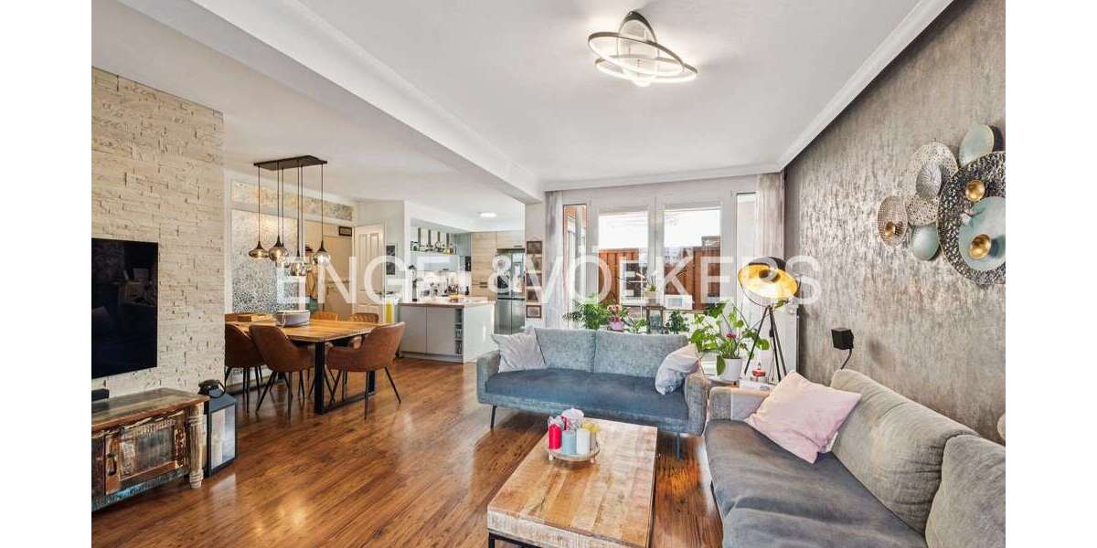 Etagenwohnung Köln Kalk - 4 Zimmer, 106 m&sup2;, 475.000&euro; | Angebot:26163327