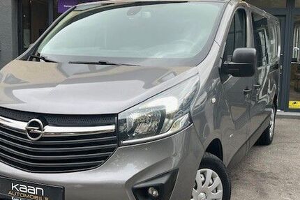 Opel Vivaro 195.000 km 12.999 € Köln 51107