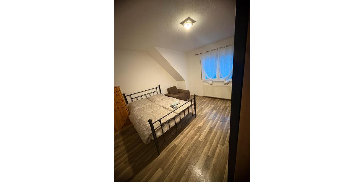 Neuwertiges Mehrgenerationenhaus 7 zimmer