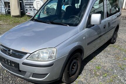 Opel Combo 148.350 km 3.200 &euro; Bonn 53227