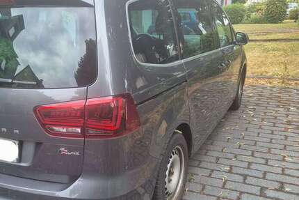 Seat Alhambra 157.000 km 19.500 € Leverkusen 51373