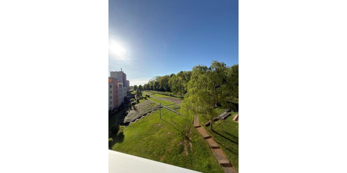 Etagenwohnung Bergisch Gladbach Gronau - 4 Zimmer, 85 m&sup2;, 1.300&euro; | Angebot:26329356