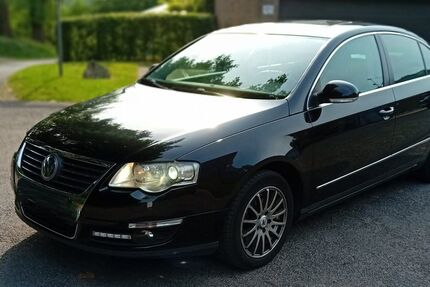 VW Passat 216.107 km 4.150 &euro; Köln 51077