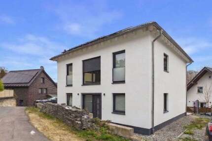 Haus Solingen Central - 5 Zimmer, 164 m&sup2;, 789.000&euro; | Angebot:26149598