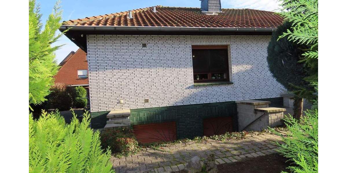 41542 Dormagen-Nievenheim: Freistehendes EinfamilienhausBungalow 4 zimmer