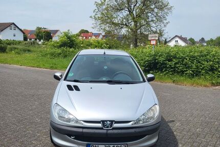 Peugeot 206 143.000 km 980 &euro; Bonn 53225