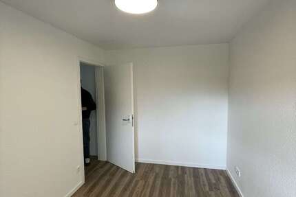Wohnung Köln Lindenthal - 1 Zimmer, 17 m&sup2;, 720&euro; | Angebot:27701832