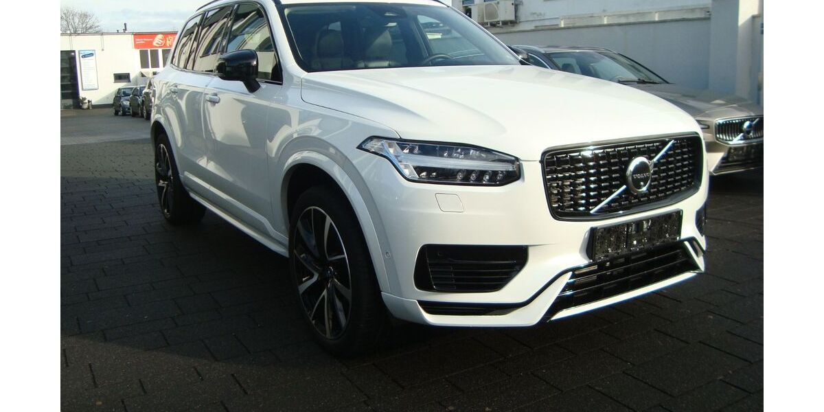 Volvo XC90 66.262 km 52.600 &euro; Köln 51149