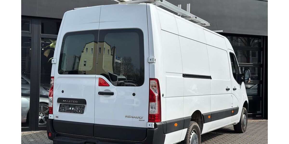 Renault Master 46.357 km 23.799 &euro; Bonn 53177
