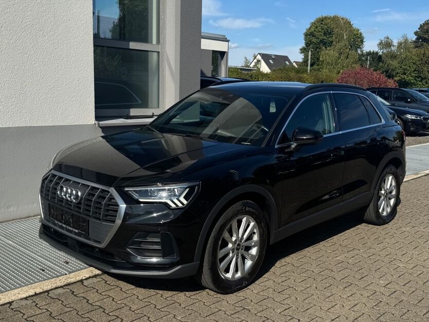 Audi Q3 164.000 km 25.990 € Hilden 40721