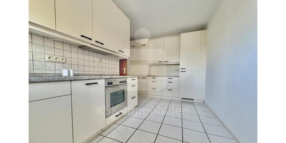 Etagenwohnung Bergheim - 2 Zimmer, 78 m&sup2;, 860&euro; | Angebot:25139004