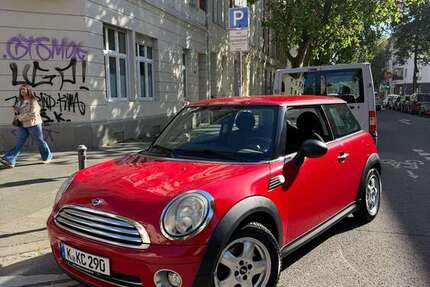 Mini One 197.640 km 2.950 &euro; bonn 53111