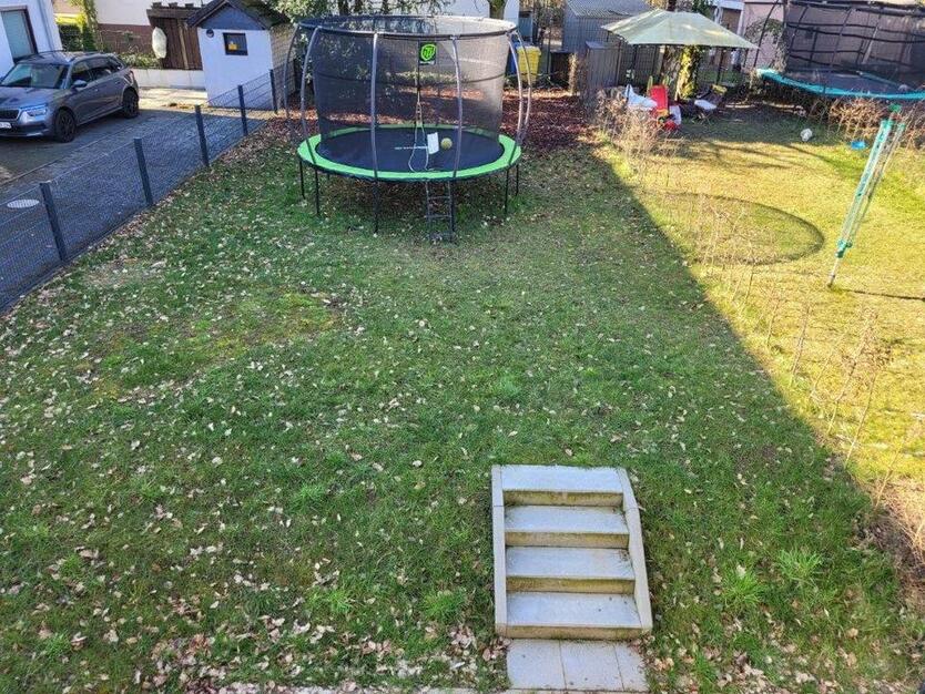 Traumhaus mit moderner Ausstattung und Carport nahe Bürgerbusch