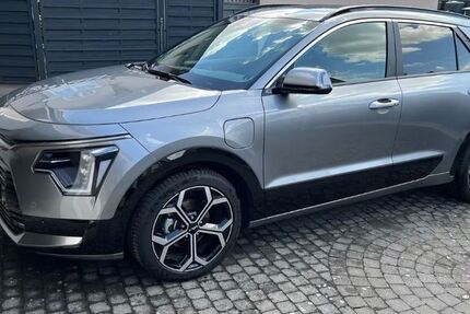 Kia Niro 2.975 km 24.250 &euro; Köln 51107