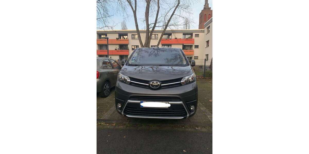 Toyota Proace 25.400 km 30.999 € Köln 51105