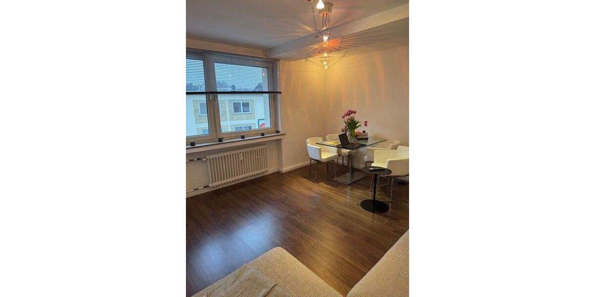 Etagenwohnung Köln Altstadt-Nord - 2 Zimmer, 48 m&sup2;, 726&euro; | Angebot:25474016