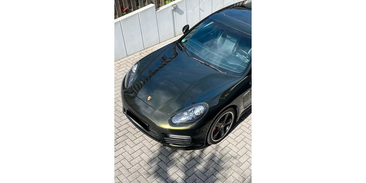 Porsche Panamera 28.000 km 68.000 &euro; Odenthal 51519