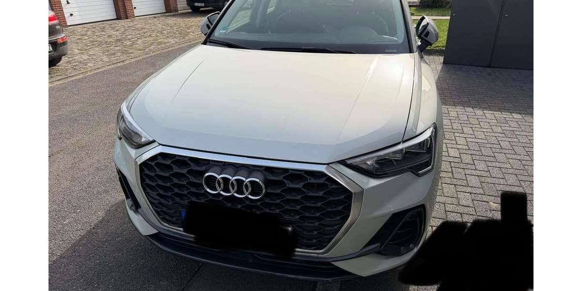 Audi Q3 106.000 km 25.900 &euro; Köln 50767