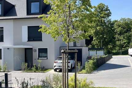 Haus zum Mieten in Kerpen Türnich 2.100 € 144.9 m²