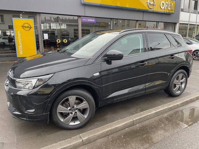 Opel Grandland (X) 25.202 km 24.950 &euro; Brühl 50321
