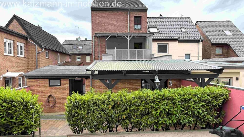 Einfamilienhaus Erftstadt - 7 Zimmer, 142 m&sup2;, 429.000&euro; | Angebot:26929645