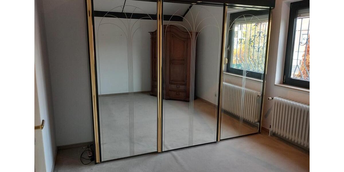 Reihenhaus Bonn Tannenbusch - 3 Zimmer, 110 m&sup2;, 425.000&euro; | Angebot:26322240