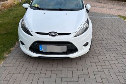 Ford Fiesta 119.499 km 4.500 &euro; Bedburg 50181