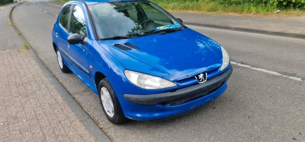 Peugeot 206 161.000 km 990 € Köln 51067