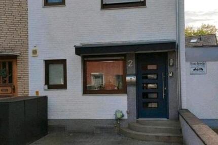 Saniertes und Modernisiertes Reiheneckhaus Reihenendhaus zimmer