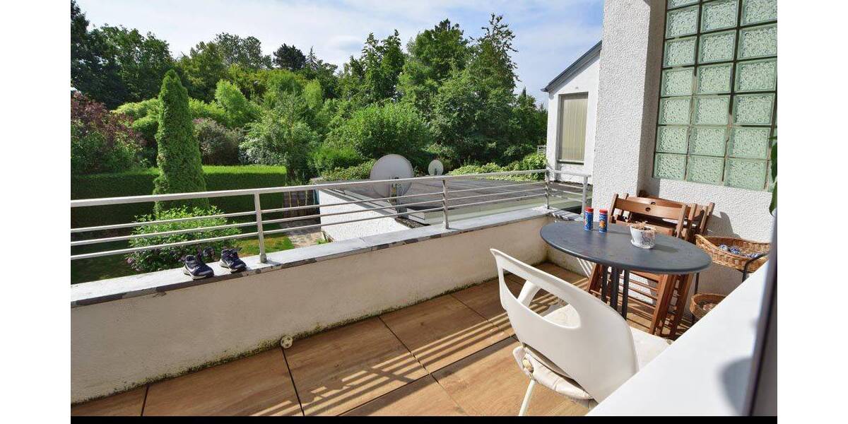 Kauf im Paket: 2 vermietete Wohnungen & 1 Garage in einem 3-Familienhaus in Bonn-Röttgen. 6 zimmer