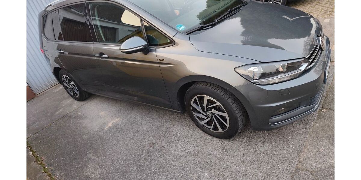VW Touran 80.320 km 16.800 &euro; Hilden 40723