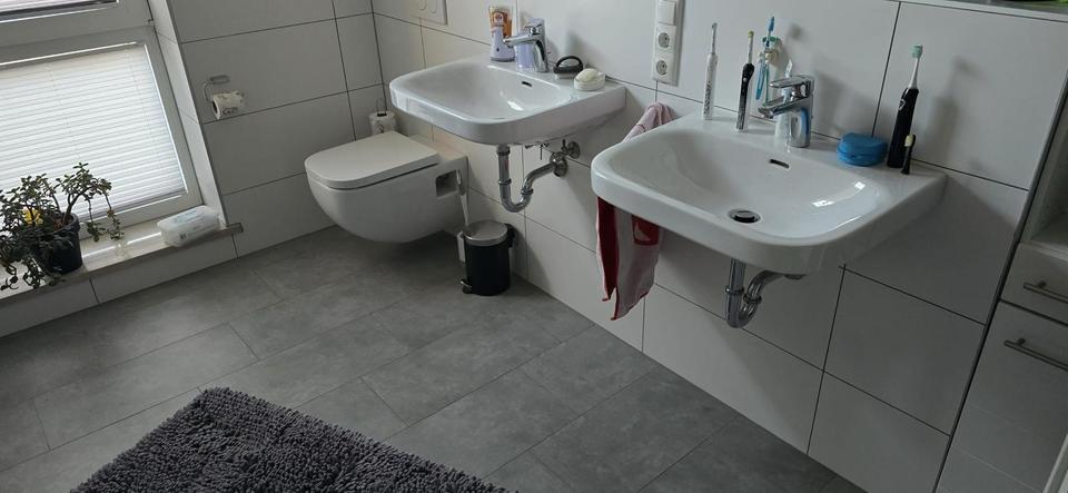 Zweitbezug von 2023 erbautem Reihenhaus in St-Augustin Meindorf 6 zimmer