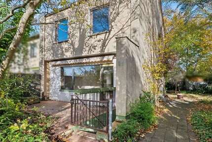 Haus zum Kaufen in Bergisch Gladbach 249.000 € 84 m² 4 zimmer