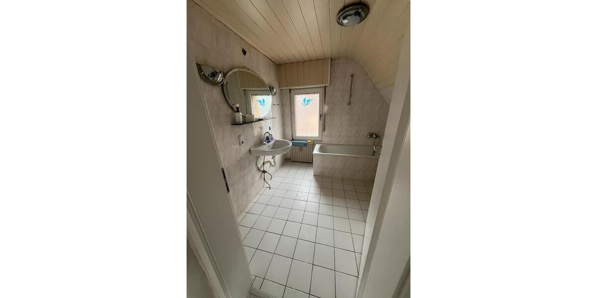 Einfamilienhaus Elsdorf - 4 Zimmer, 140 m&sup2;, 1.500&euro; | Angebot:26568105