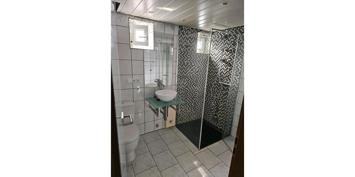 Erdgeschoßwohnung Köln Rodenkirchen - 3 Zimmer, 86 m&sup2;, 1.500&euro; | Angebot:27619640