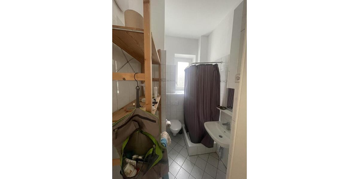Erdgeschoßwohnung Bonn Gronau - 1 Zimmer, 50 m&sup2;, 705&euro; | Angebot:26285180